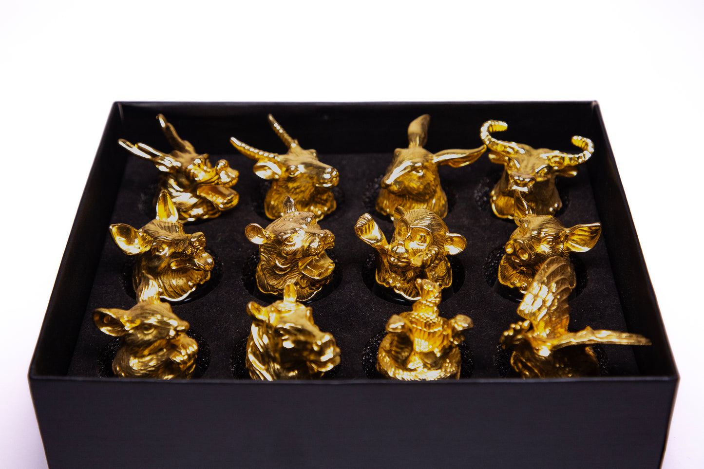 Zodiac Luxe – 12-Piece Golden Animal Head Shot Glass Set