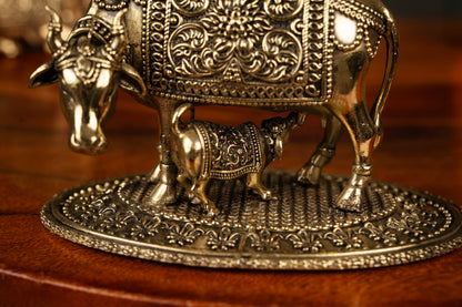 Handcrafted Brass Kamdhenu Cow and Calf Idol – Symbol of Prosperity and Abundance- 3 inches height length 4.5 inch