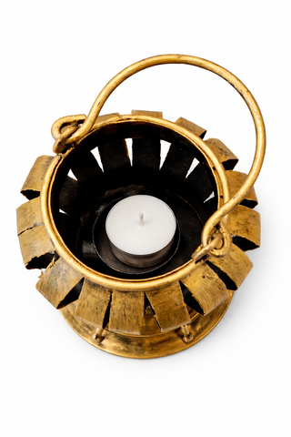 Vintage Metal Candle Lantern | Decorative Tea Light Holder | Hanging Lantern for Home & Festive Décor - 18 cm Height