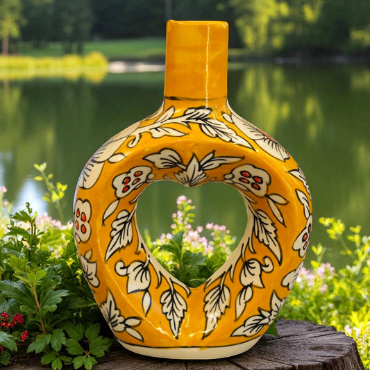 Exquisite Handcrafted Ceramic Vases: A Touch of Indian Elegance for Your Luxury Home Decor